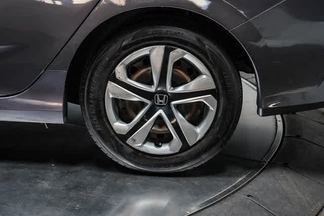 Thumbnail: 2017 Honda Civic - 10