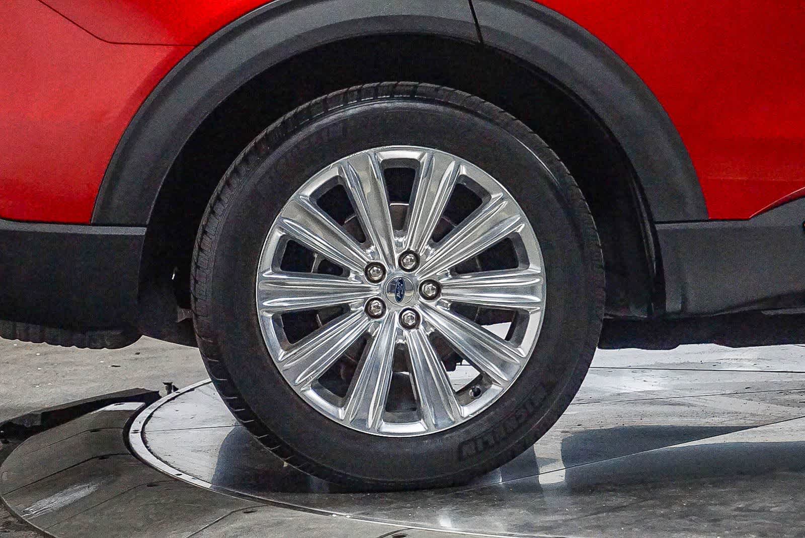 Thumbnail: 2020 Ford Explorer - 7