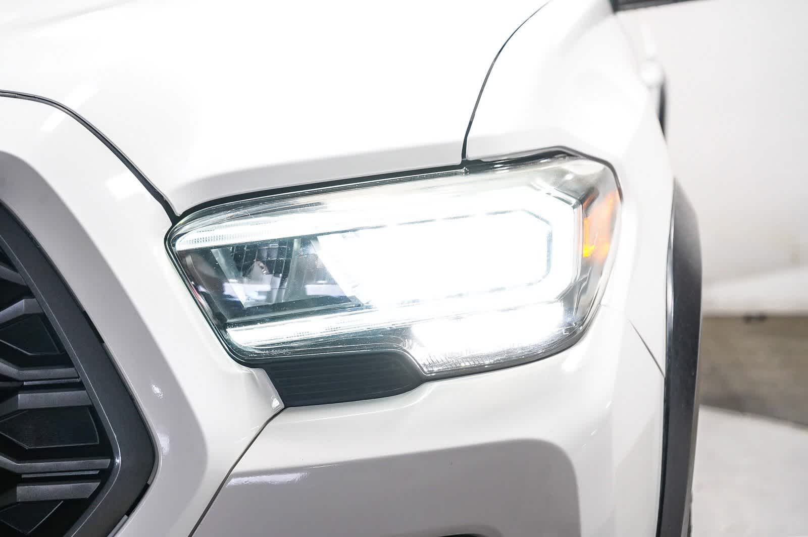 Thumbnail: 2020 Toyota Tacoma - 2