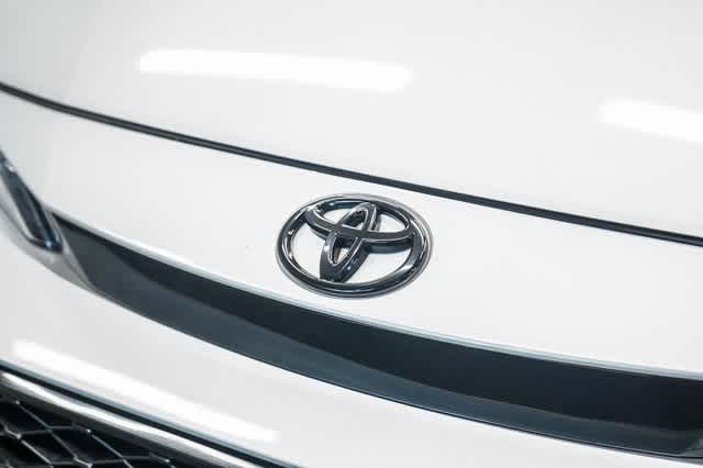 Thumbnail: 2024 Toyota Corolla - 9