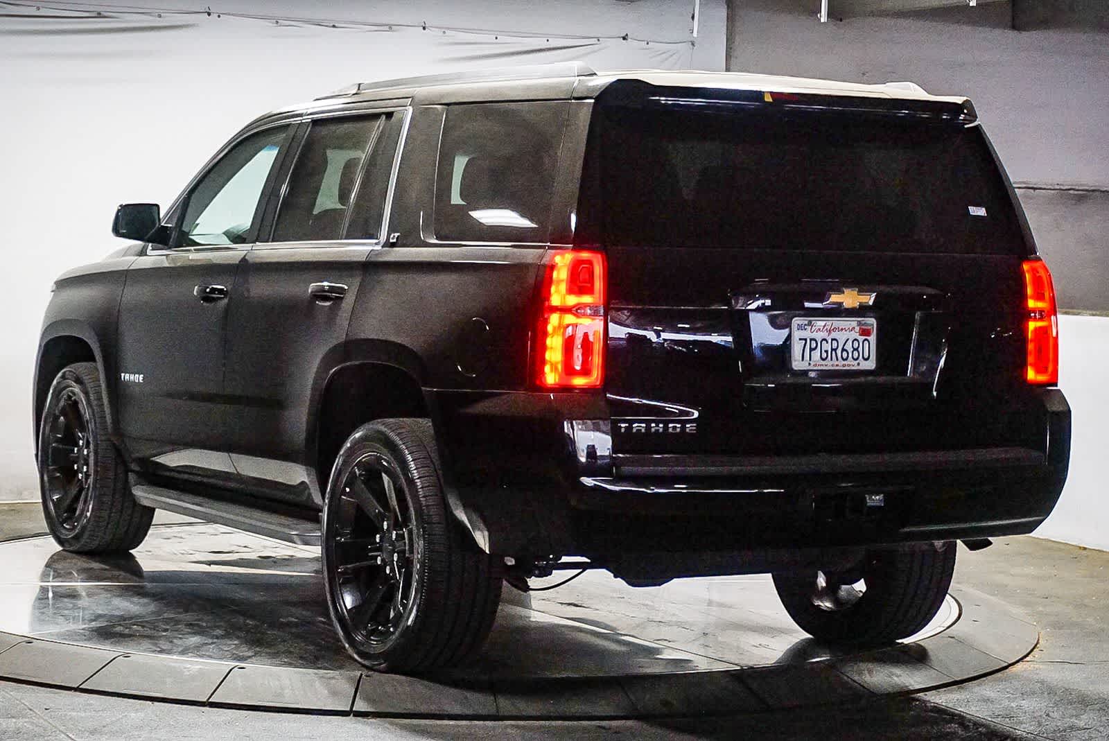 Thumbnail: 2016 Chevrolet Tahoe - 8