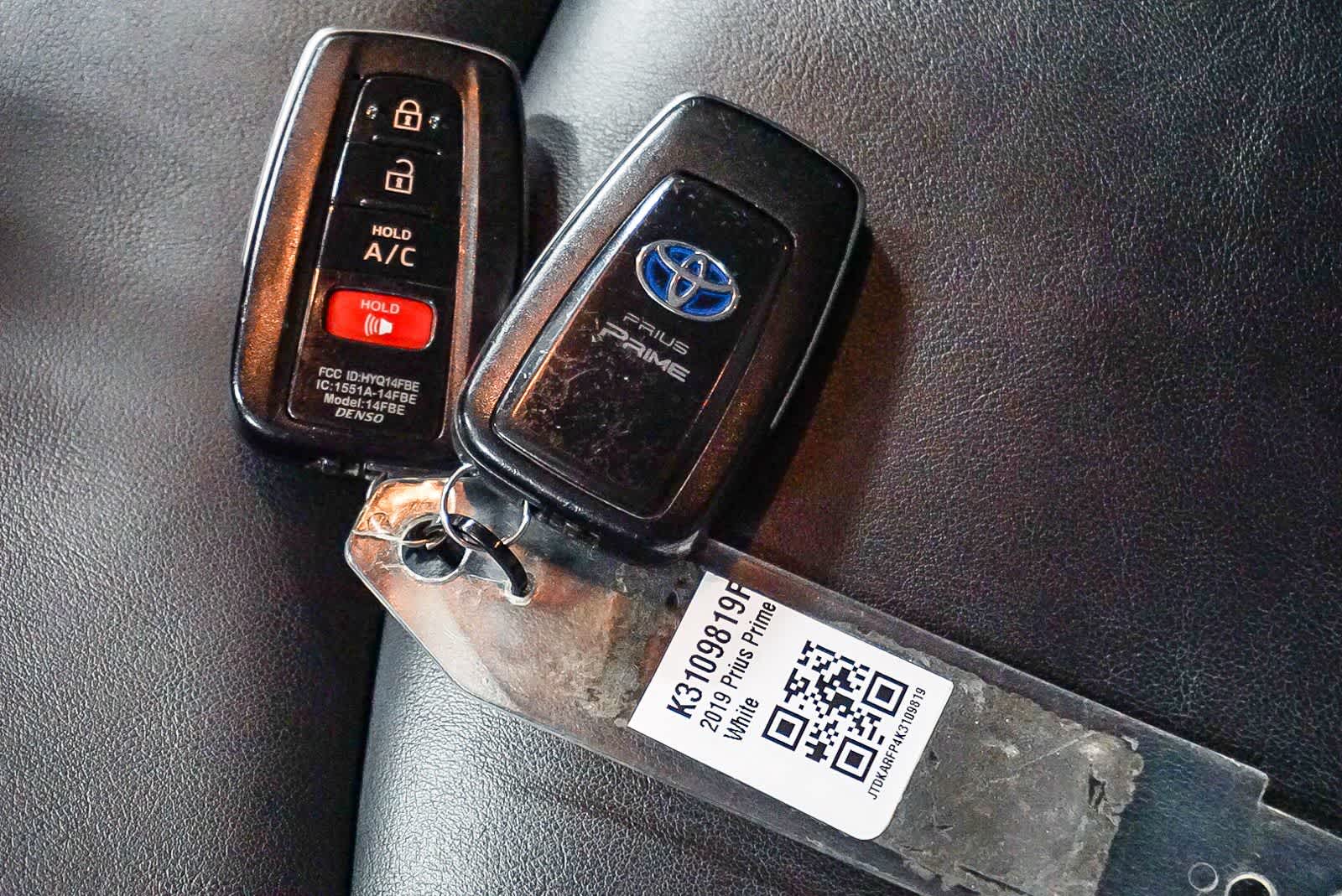 Thumbnail: 2019 Toyota Prius Prime - 29