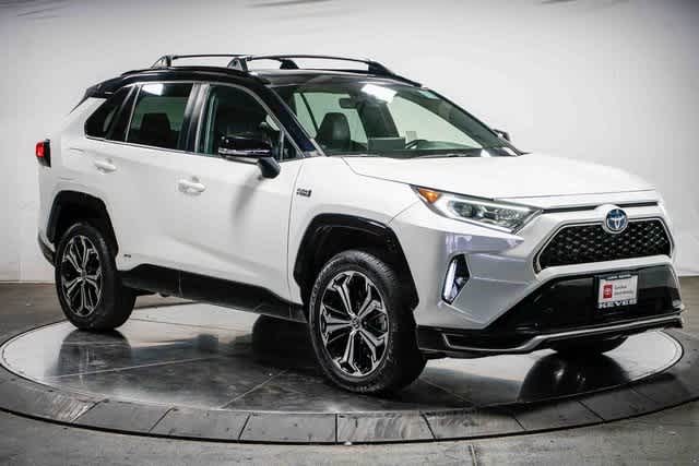 Thumbnail: 2021 Toyota RAV4 - 6