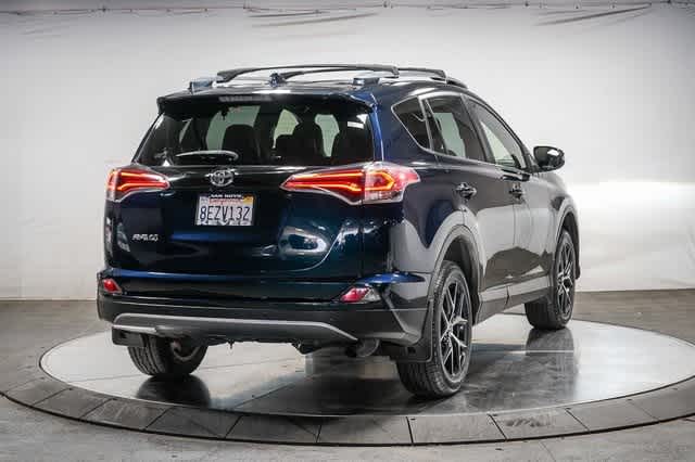 Thumbnail: 2018 Toyota RAV4 - 5