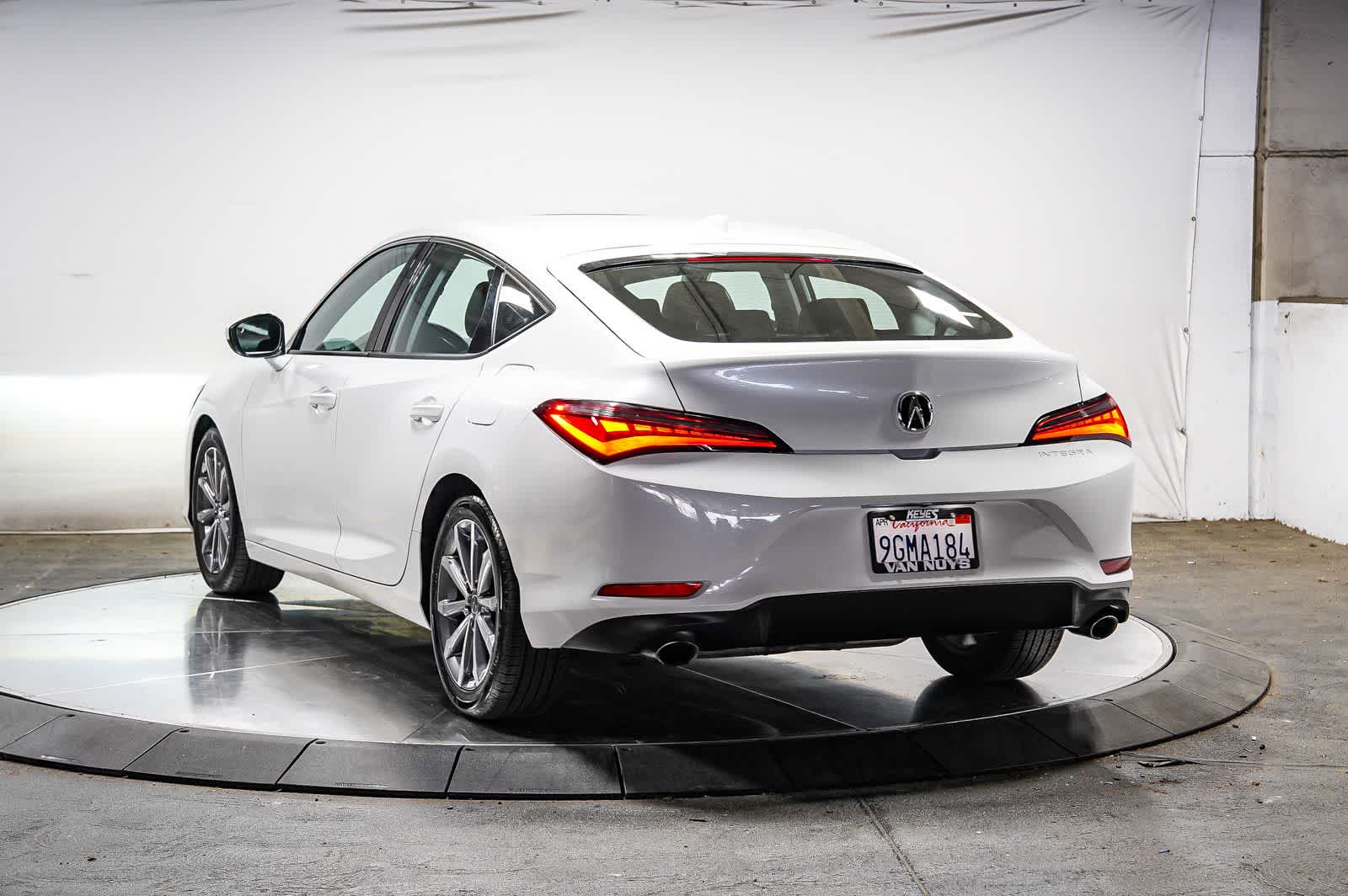 Thumbnail: 2023 Acura Integra - 2