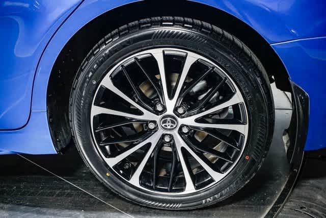 Thumbnail: 2020 Toyota Camry - 11