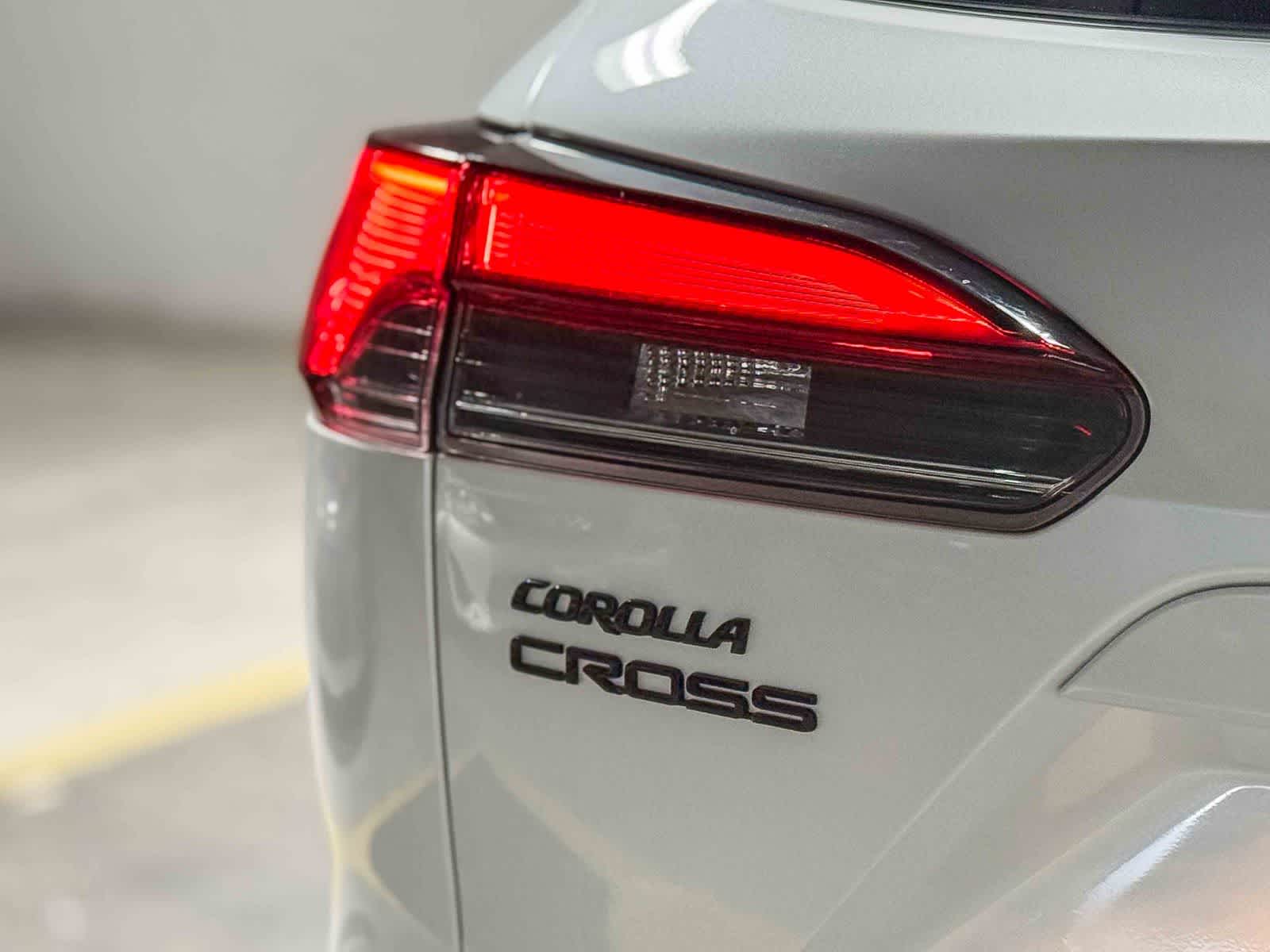 Thumbnail: 2023 Toyota Corolla Cross - 11
