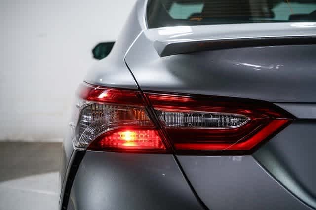 Thumbnail: 2019 Toyota Camry - 9