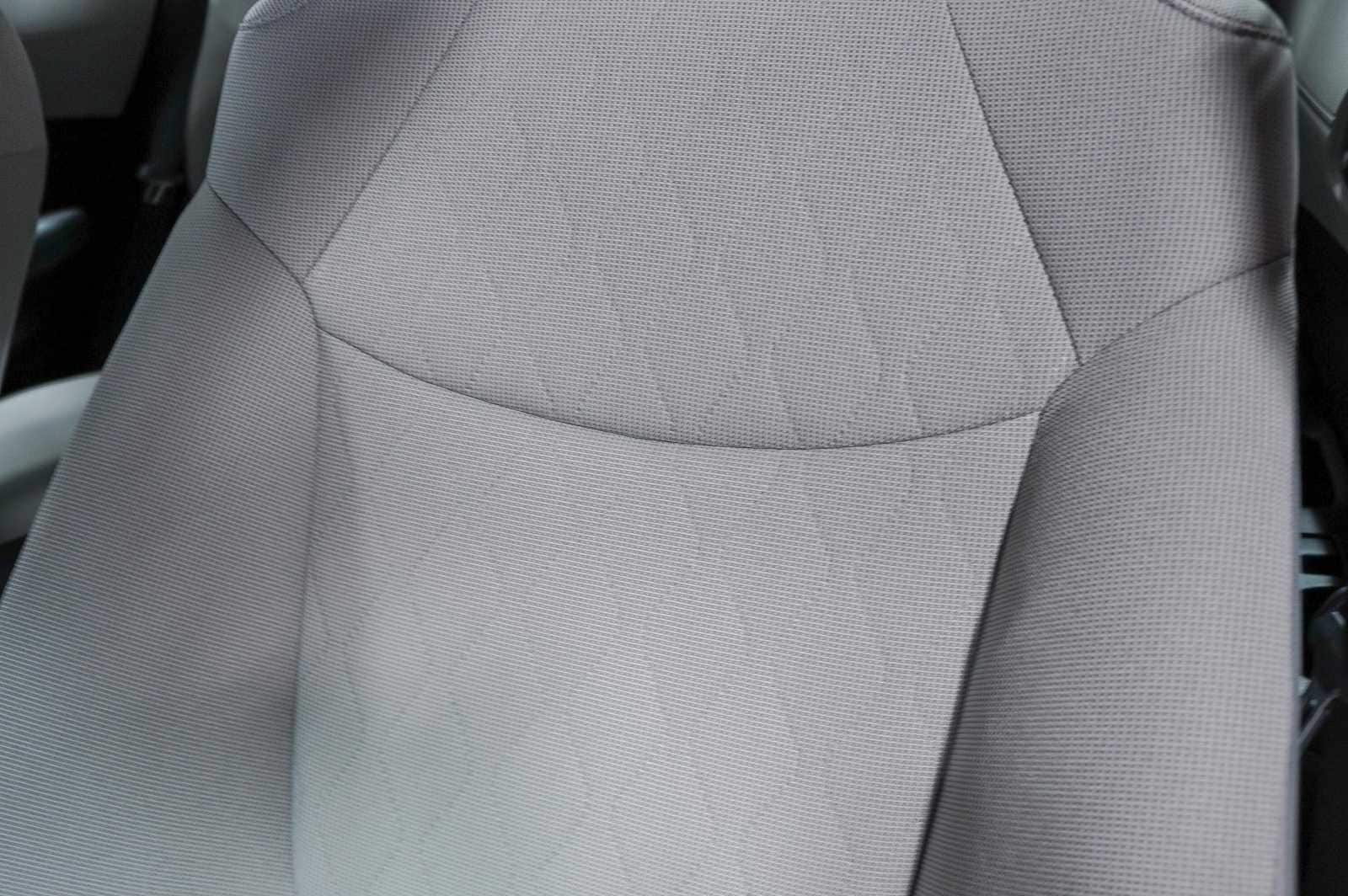 2025 Toyota Corolla Cross L 28