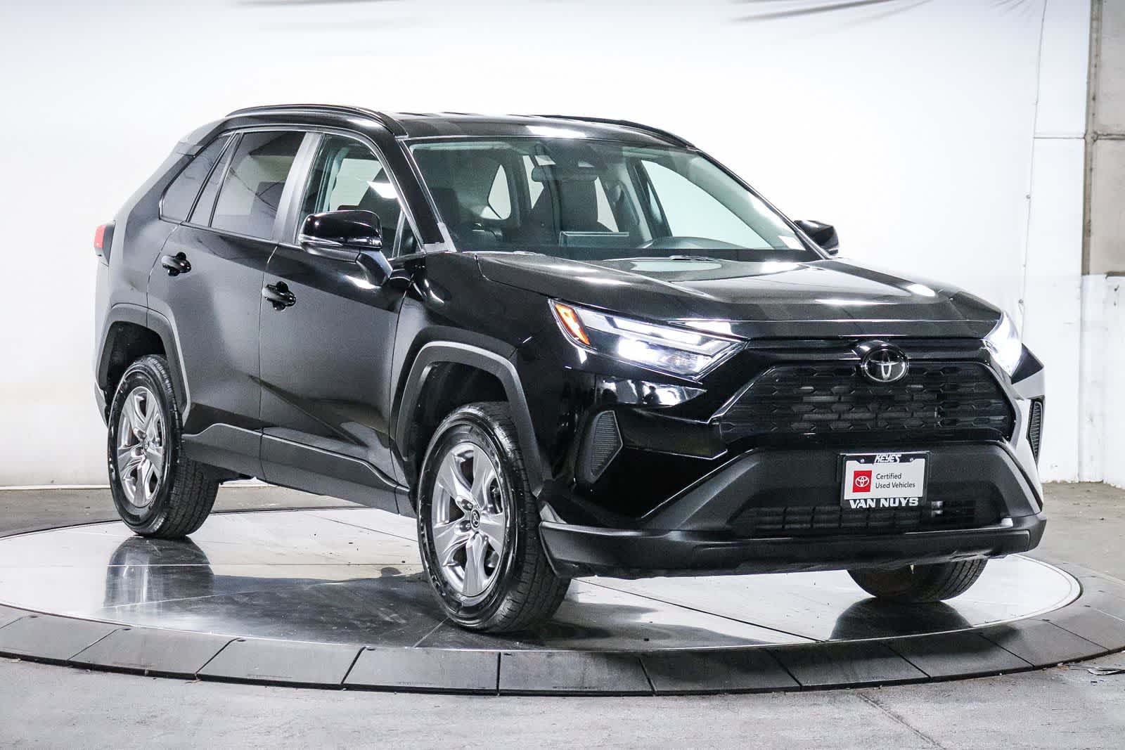 Thumbnail: 2024 Toyota RAV4 - 6