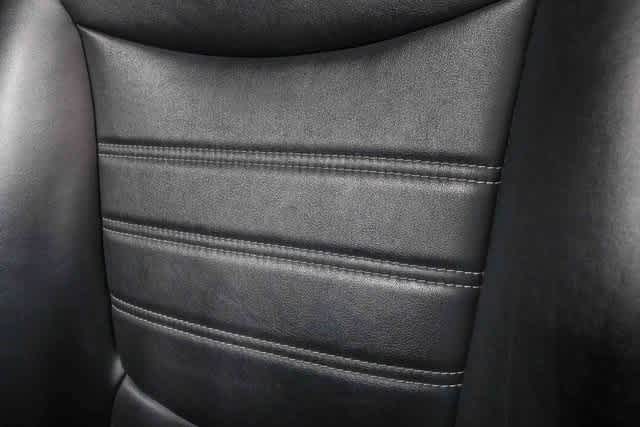 Thumbnail: 2022 Toyota RAV4 - 25