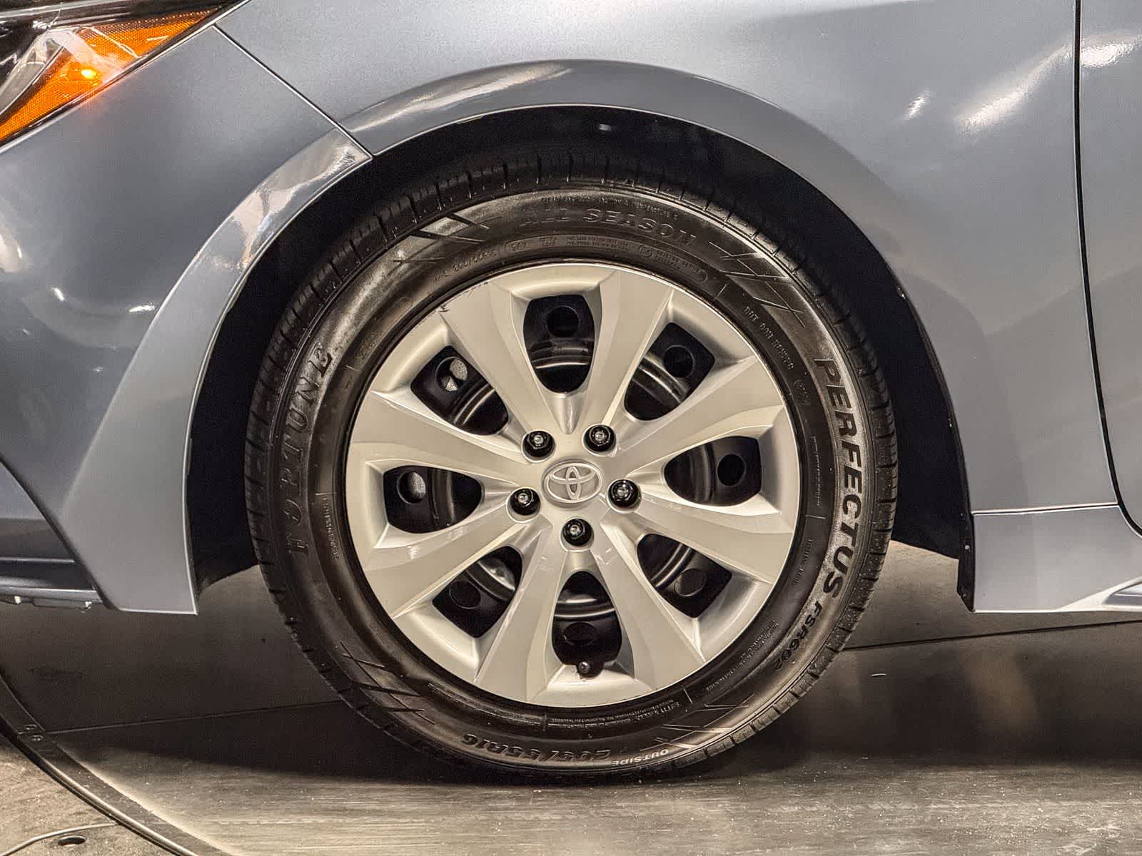 Thumbnail: 2024 Toyota Corolla - 9