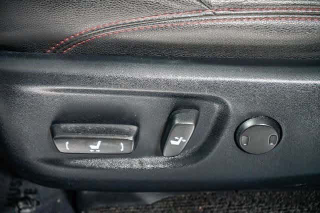 Thumbnail: 2019 Toyota 4Runner - 20