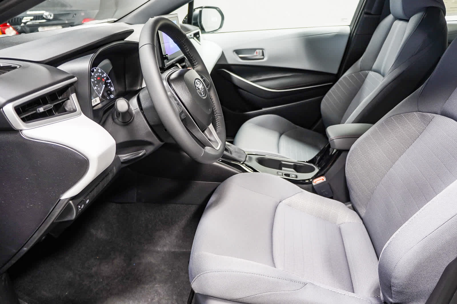 Thumbnail: 2025 Toyota Corolla - 20