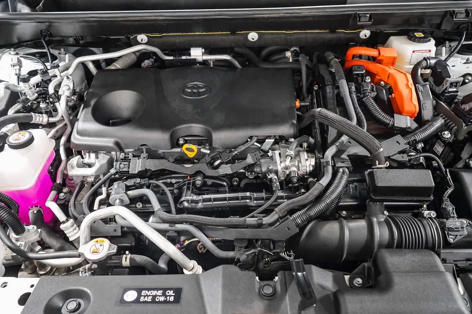 Thumbnail: 2023 Toyota RAV4 - 28