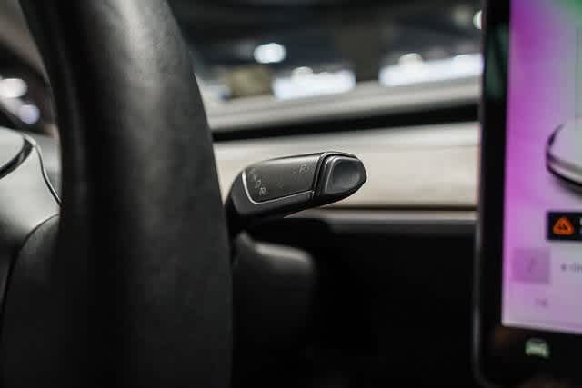 Thumbnail: 2021 Tesla Model Y - 25