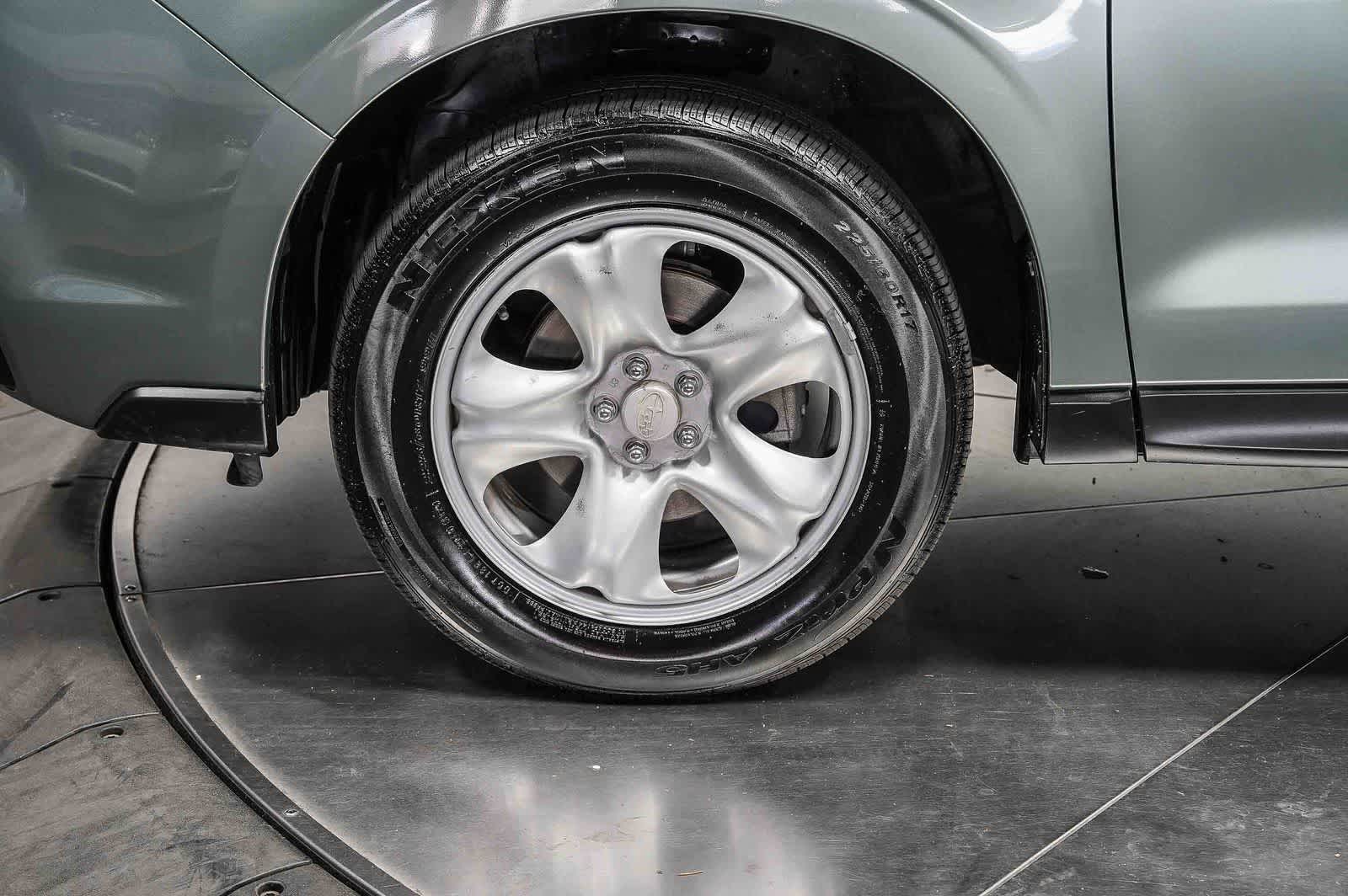 Thumbnail: 2018 Subaru Forester - 9