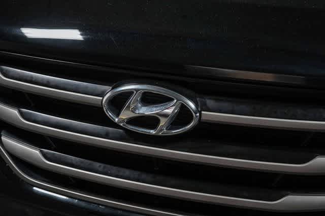 Thumbnail: 2016 Hyundai Tucson - 8