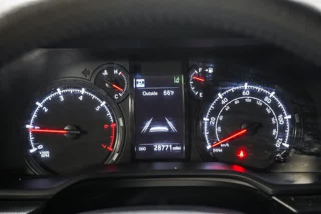 2023 Toyota 4Runner SR5 25