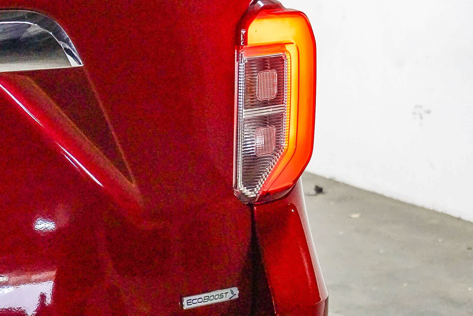 Thumbnail: 2020 Ford Explorer - 12