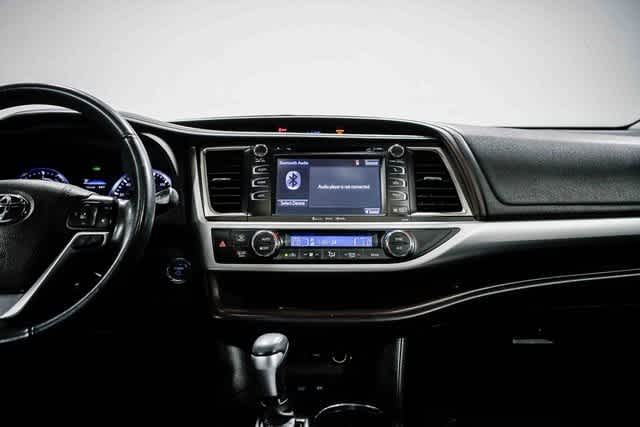 Thumbnail: 2019 Toyota Highlander - 13