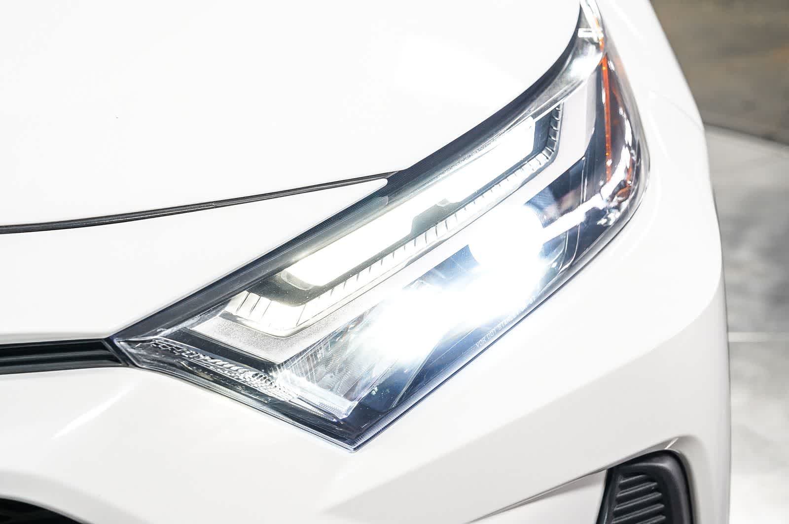 Thumbnail: 2023 Toyota RAV4 - 8