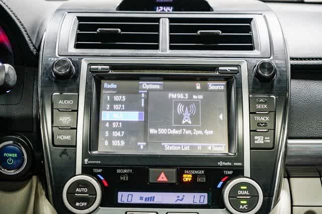 Thumbnail: 2014 Toyota Camry - 13