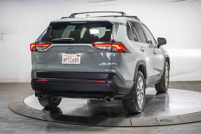 Thumbnail: 2020 Toyota RAV4 - 5