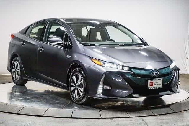Thumbnail: 2018 Toyota Prius Prime - 6