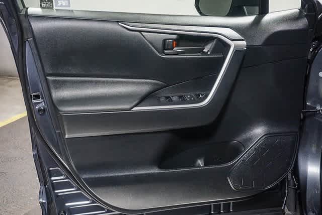 Thumbnail: 2024 Toyota RAV4 - 23