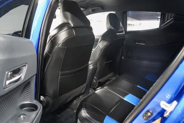 2018 Toyota C-HR XLE 18