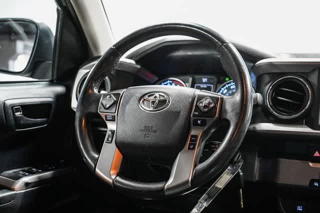 2019 Toyota Tacoma SR5 15
