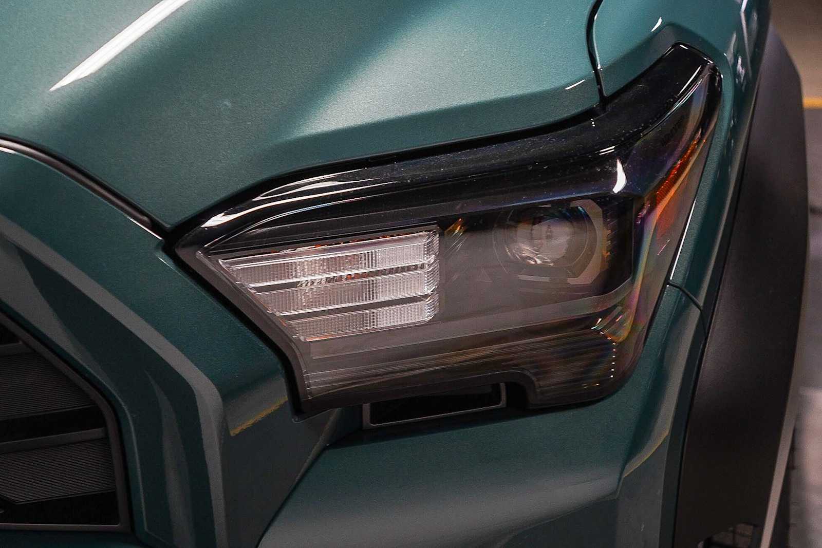 Thumbnail: 2025 Toyota 4Runner - 8