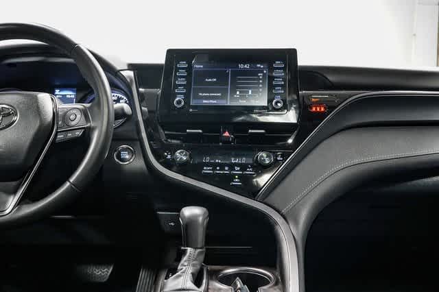 Thumbnail: 2023 Toyota Camry - 14