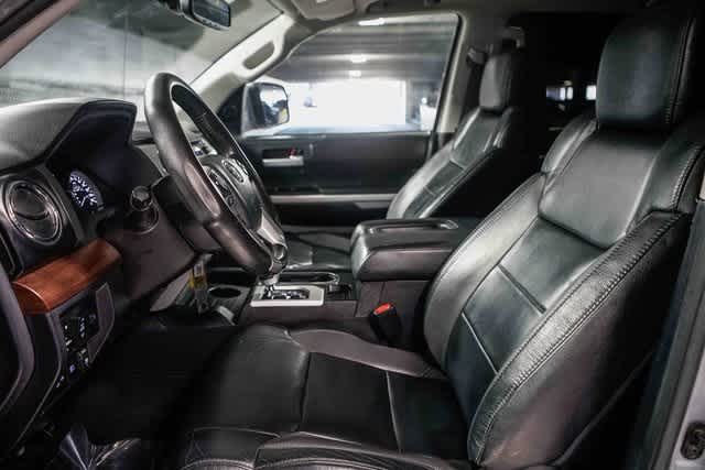 Thumbnail: 2018 Toyota Tundra - 17