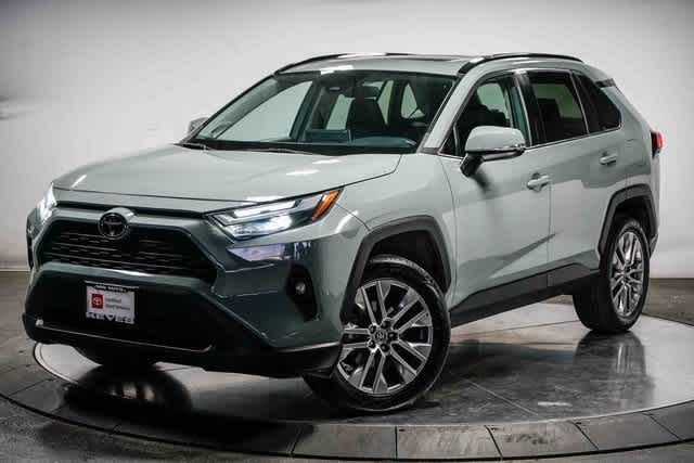 Thumbnail: 2022 Toyota RAV4 - 1