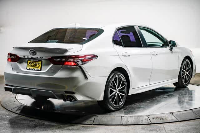 Thumbnail: 2023 Toyota Camry - 5