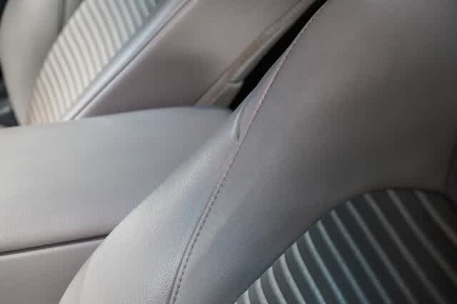 Thumbnail: 2018 Toyota Camry - 20