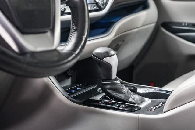 2014 Toyota Highlander Limited Platinum 24
