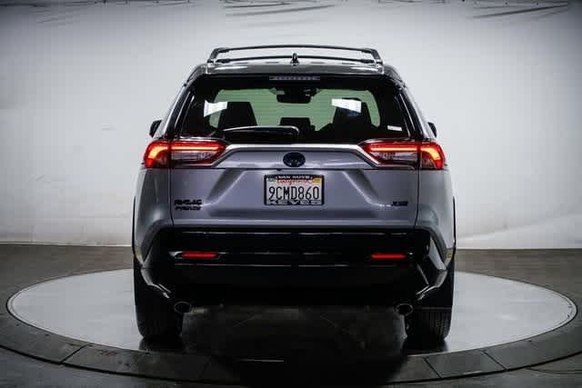 Thumbnail: 2022 Toyota RAV4 - 4