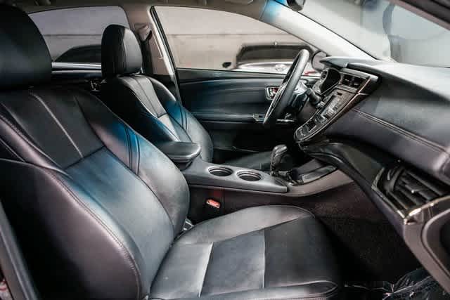 Thumbnail: 2016 Toyota Avalon - 17