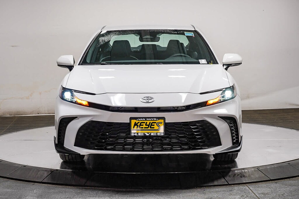 New 2026 Toyota Camry SE Sedan