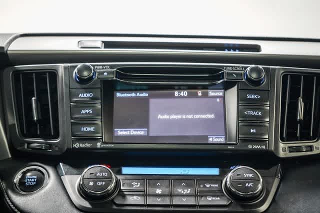 Thumbnail: 2018 Toyota RAV4 - 14