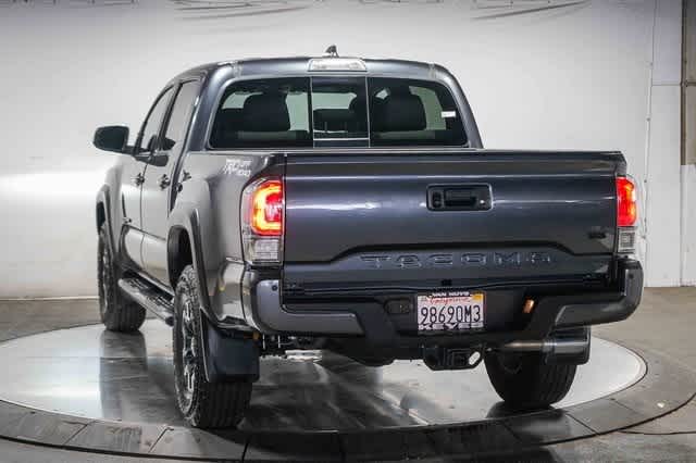 Thumbnail: 2022 Toyota Tacoma - 3