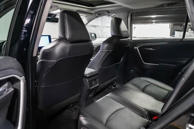 Thumbnail: 2023 Toyota RAV4 - 15