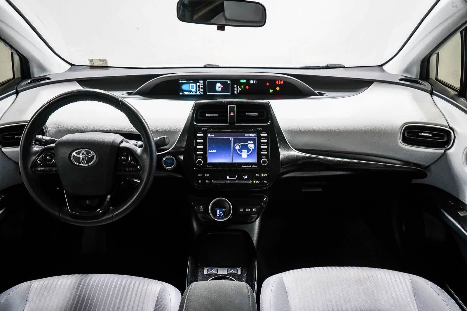 Thumbnail: 2021 Toyota Prius Prime - 13