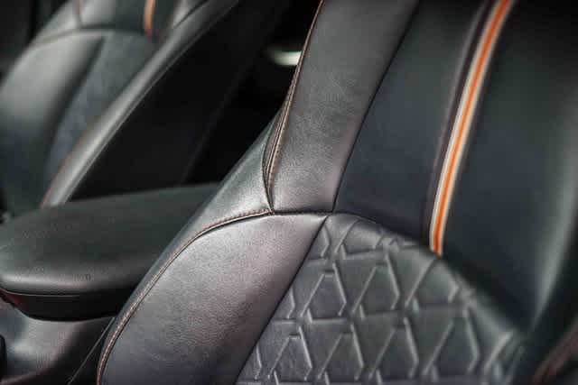 Thumbnail: 2020 Toyota RAV4 - 27