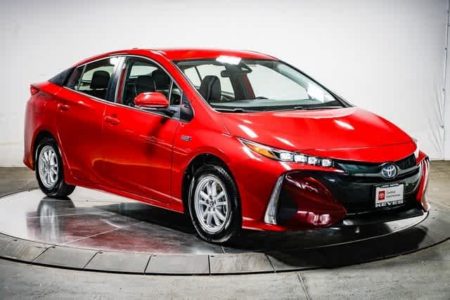 Thumbnail: 2022 Toyota Prius Prime - 6