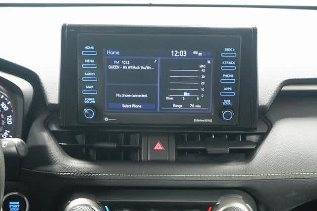 2022 Toyota RAV4 XLE 15