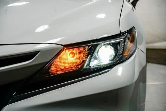 Thumbnail: 2023 Toyota Camry - 8